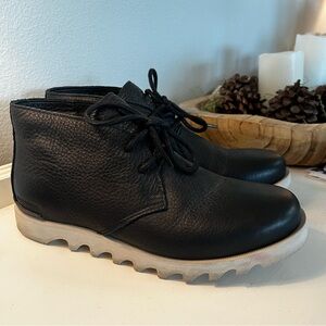 Sorel Men's Kezar Chukka Waterproof Black Leather Boots Size 9